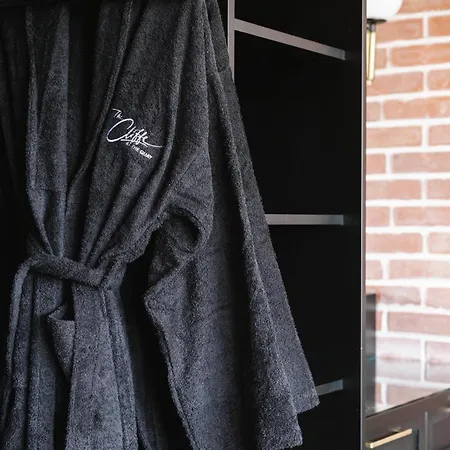 The Cliffe At The Quay Pensjonat Donegal Town