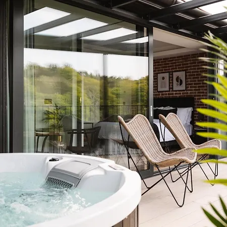 The Cliffe At The Quay Donegal Town