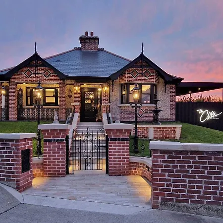 Guest house The Cliffe At The Quay