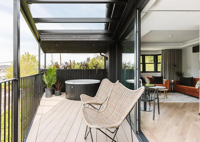 The Cliffe At The Quay Gæstehus 4*