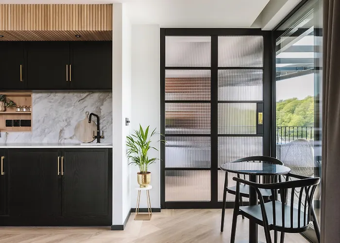 The Cliffe At The Quay 4*